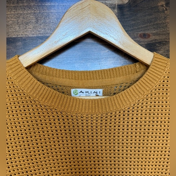 Akini Womens Small Gold Sweater 5 Inch Zipper At Bottom On Both Sides - Picture 2 of 6